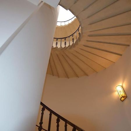 Queen Verona Luxury Apartment Zewnętrze zdjęcie