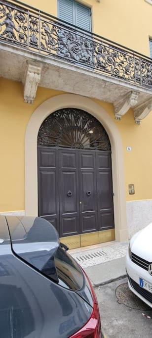 Queen Verona Luxury Apartment Zewnętrze zdjęcie