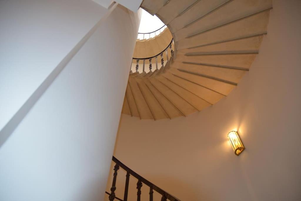 Queen Verona Luxury Apartment Zewnętrze zdjęcie