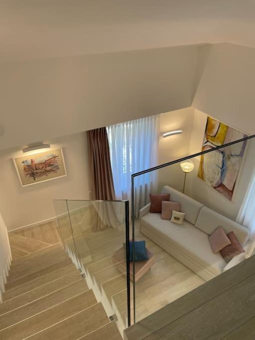 Queen Verona Luxury Apartment Zewnętrze zdjęcie